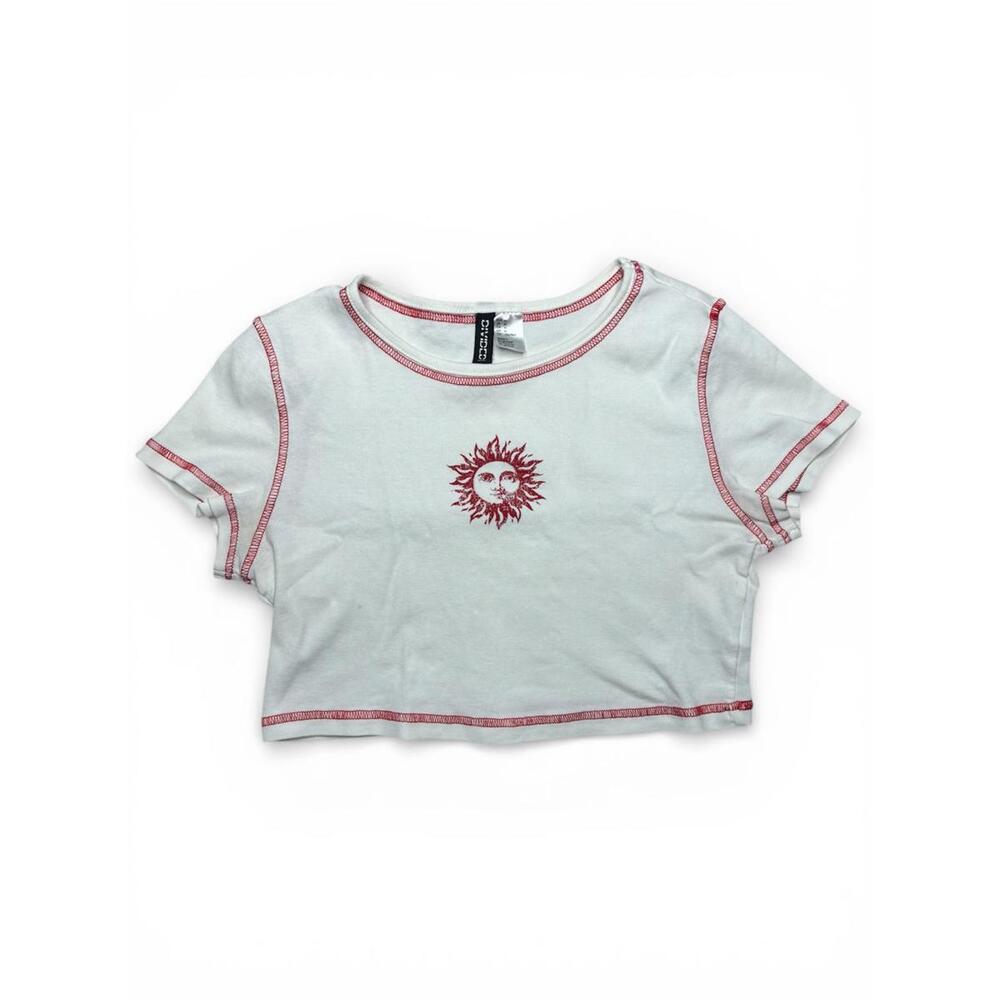 White Crop Short Sleeve Baby T-Shirt with Red Sun Design H&M Size Medium